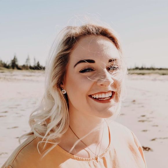 Meet your Posher, Haven - Picture 1 of 1